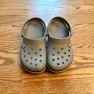 Crocs boys size 13.